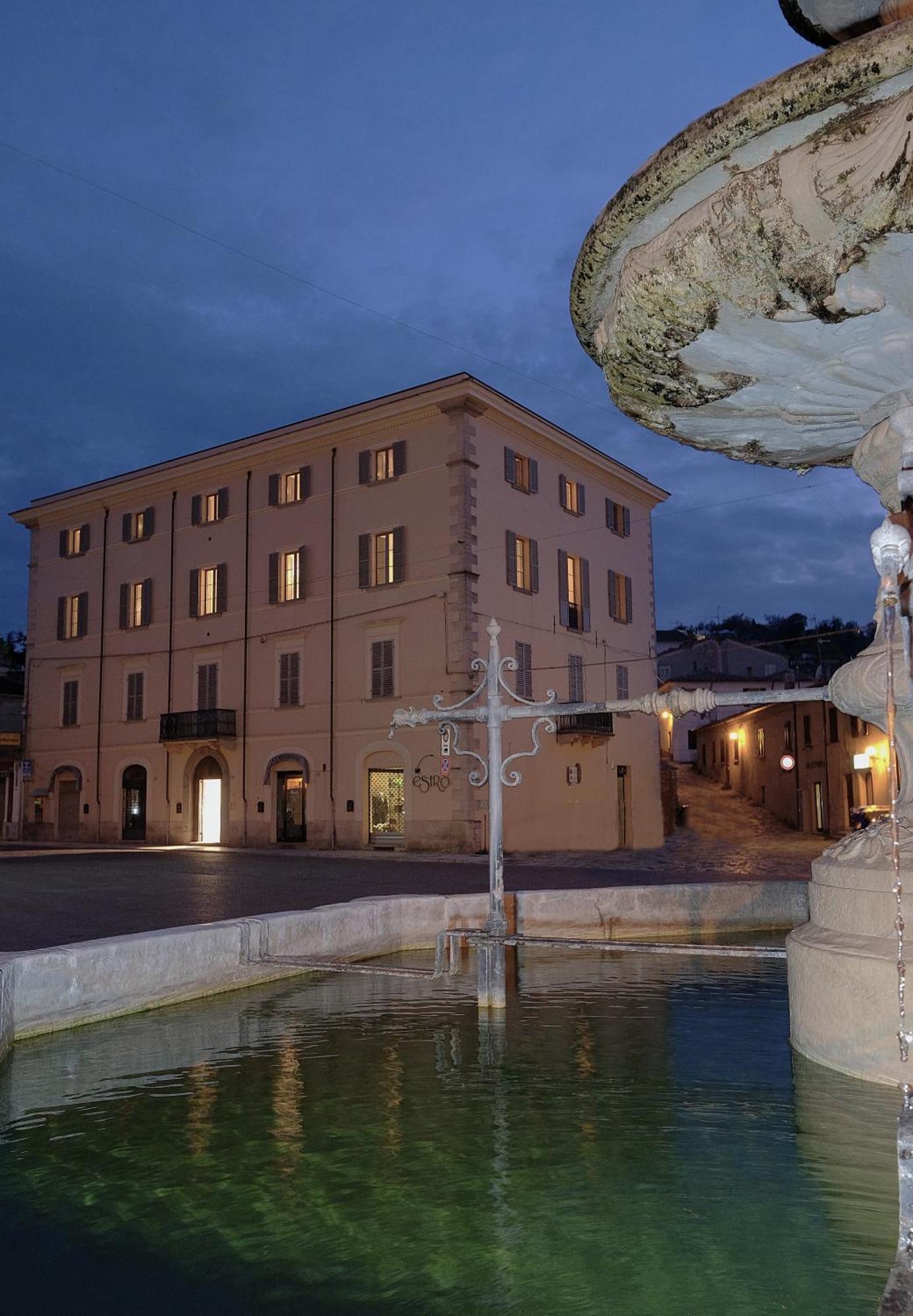 B&B Palazzo Mattei Novafeltria Bagian luar foto